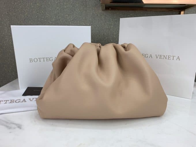 2019秋冬高品質ボッテガヴェネタ(Bottega Veneta)☆レディースセカンドバッグコピー☆数量限定発表！お見逃しなく！