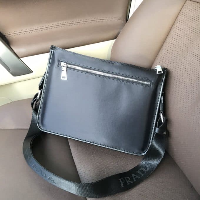 プラダバッグコピー 大人気2021新品 PRADA メンズ ショルダーバッグ - 画像 (2)