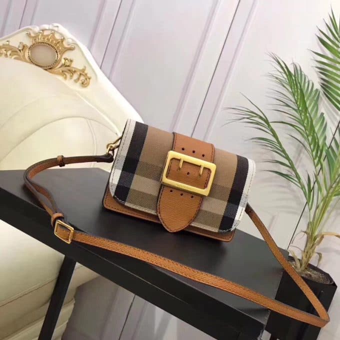 2019秋冬爆発人気商品バーバリー(BURBERRY)☆レディース ショルダーバッグコピー☆雑誌で話題騒然！絶賛発売中！☆★