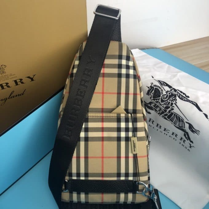 バーバリーバッグコピー 定番人気2021新品 BURBERRY メンズ ボディバッグ - 画像 (2)