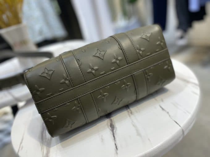 人気高級ルイヴィトンバッグコピー 2021新品注目度NO.1 Louis Vuitton メンズ ショルダーバッグ - 画像 (5)