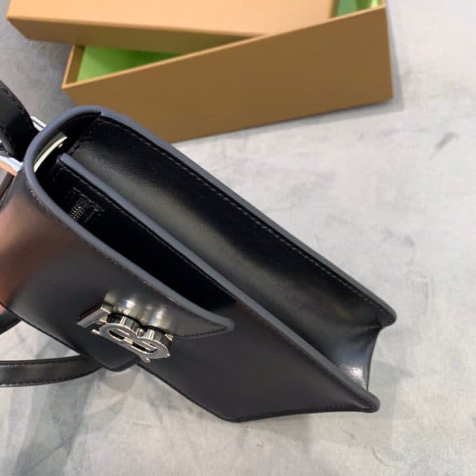 バーバリーバッグコピー 大人気2022新品 BURBERRY 男女兼用 携帯 電話 バッグ - 画像 (8)