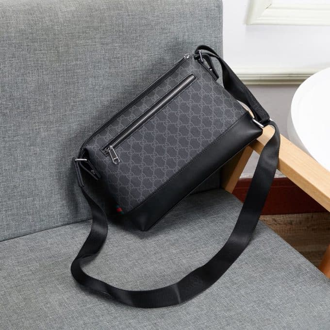 グッチバッグコピー 大人気2021新品 GUCCI メンズ ショルダーバッグ - 画像 (3)