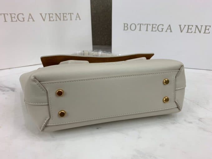2019秋冬人気新作ボッテガヴェネタ(Bottega Veneta)☆レディース ハンドバックコピー☆数量限定発表★♫店長お勧め人気商品！！ - 画像 (3)