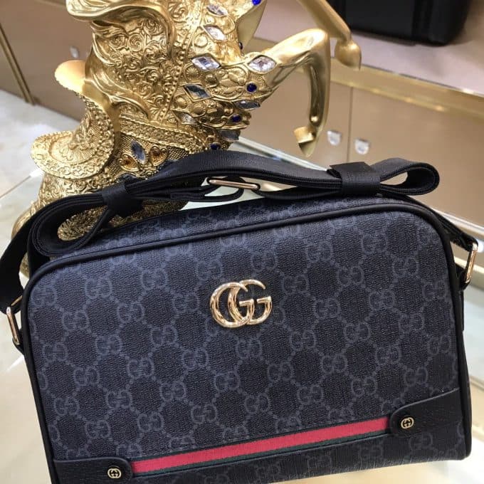 グッチバッグコピー 定番人気2021新品 GUCCI メンズ ショルダーバッグ - 画像 (5)