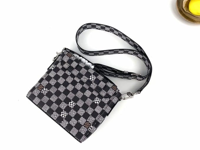 高品質ルイヴィトンバッグコピー 定番人気2021新品 Louis Vuitton メンズ ショルダーバッグ - 画像 (2)