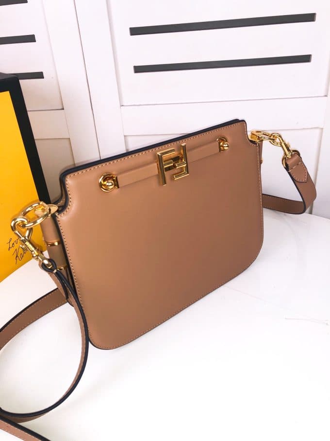 フェンディバッグコピー 大人気2022新品 FENDI レディース ショルダーバッグ - 画像 (3)