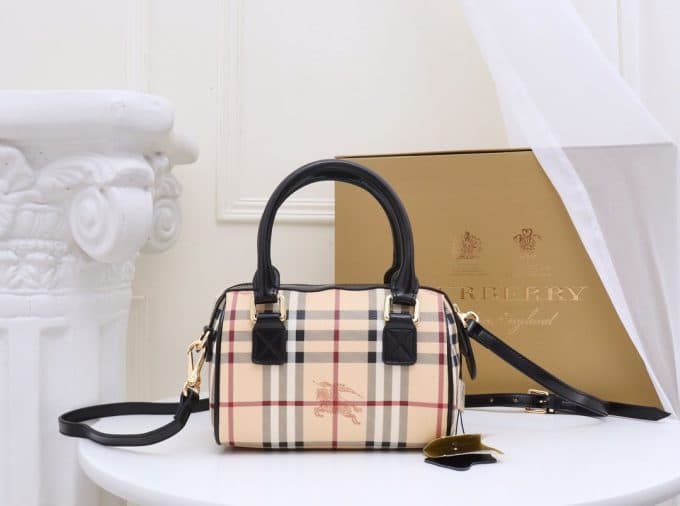 2019秋冬新作☆超売れ筋バーバリー(BURBERRY)☆レディース ハンドバックコピー☆特別価格にて販売!!今一番流行っている人気アイテム!! - 画像 (2)