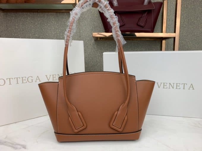 2019秋冬高品質ボッテガヴェネタ(Bottega Veneta)☆レディース ハンドバックコピー☆気持ちの良い触り心地♪相性抜群！ - 画像 (5)