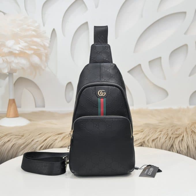 グッチバッグコピー 定番人気2021新品 GUCCI メンズ ボディバッグ
