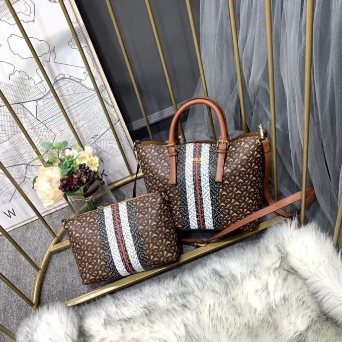 2019新作超売れ筋バーバリー(BURBERRY)☆レディース ハンドバックコピー☆効果抜群♪視線を独り占める!!