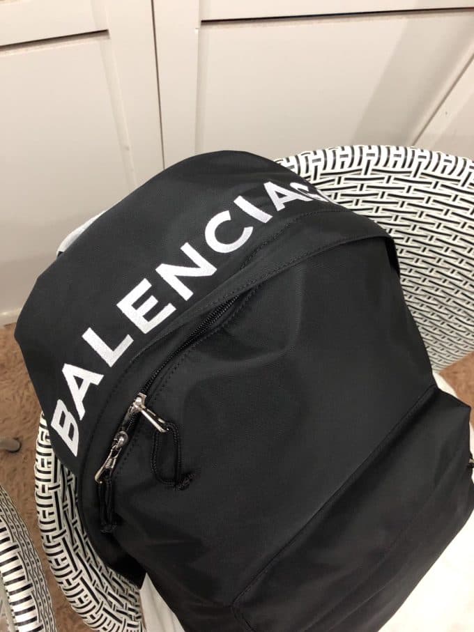 バレンシアガバッグコピー 2021新品注目度NO.1 BALENCIAGA 男女兼用 バックパック - 画像 (5)