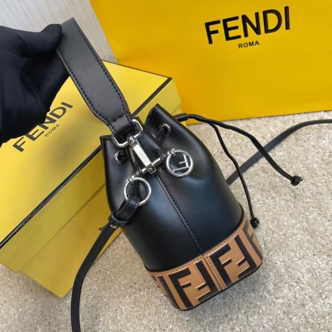 フェンディバッグコピー 定番人気2022新品 FENDI レディース バケツバッグ - 画像 (2)