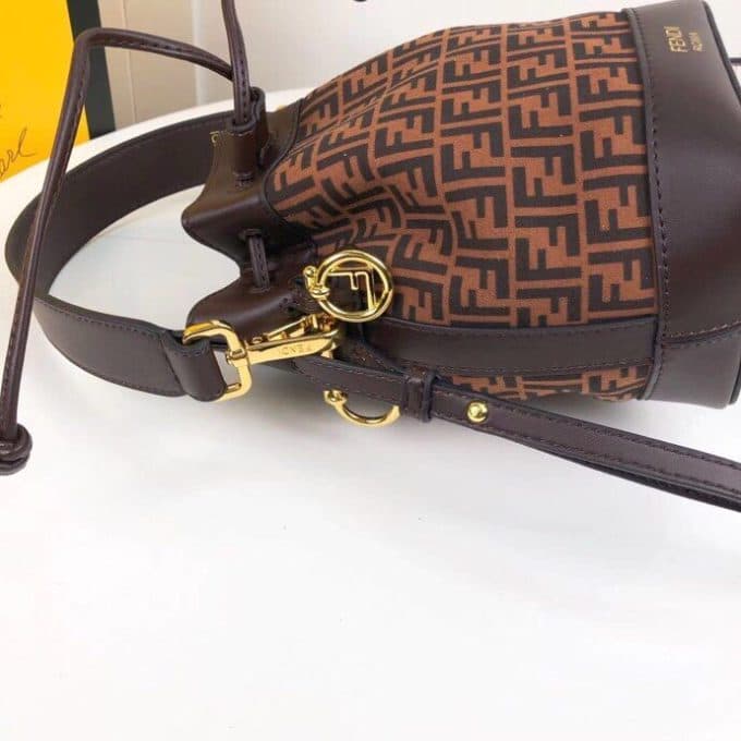 フェンディバッグコピー 2022新品注目度NO.1 FENDI レディース バケツバッグ - 画像 (5)