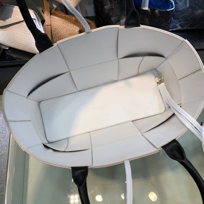 ボッテガヴェネタバッグコピー 大人気2021新品 Bottega Veneta メンズ トートバッグ - 画像 (6)