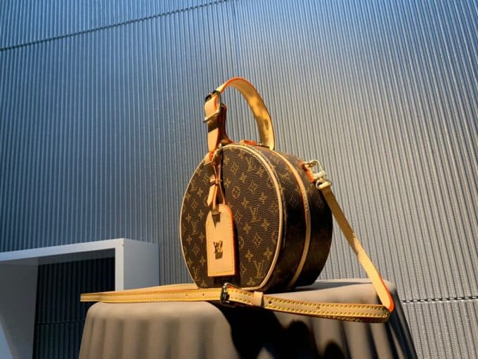 ルイヴィトンバッグコピー 2020新品注目度NO.1 Louis Vuitton レディース ショルダーバッグ - 画像 (3)