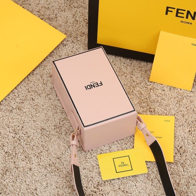 フェンディバッグコピー 2022新品注目度NO.1 FENDI 男女兼用 携帯 電話 バッグ - 画像 (5)