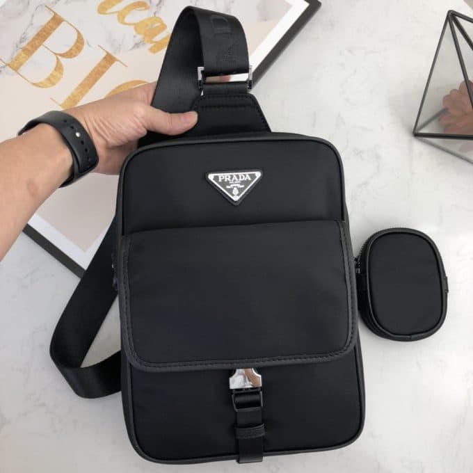 プラダバッグコピー 大人気2021新品 PRADA メンズ ボディバッグ