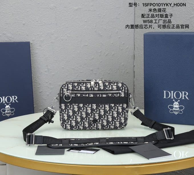 ディオールバッグコピー 定番人気2021新品 Dior メンズ ショルダーバッグ