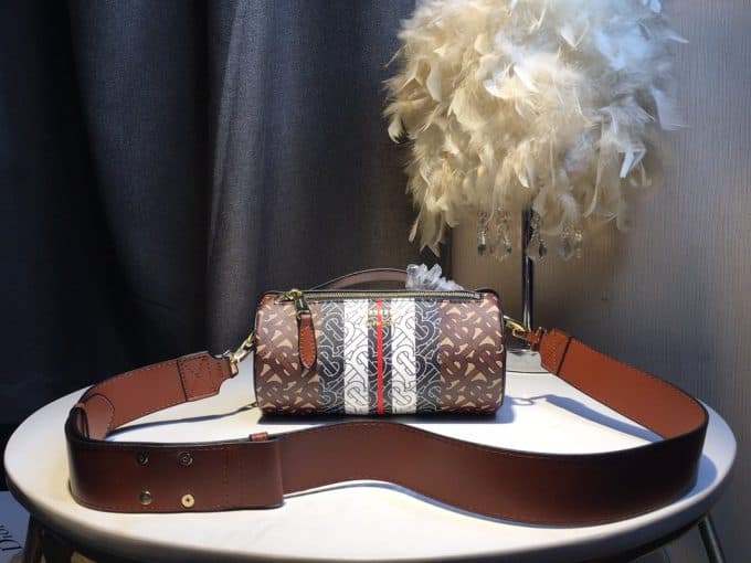 2019大人気爆発バーバリー(BURBERRY)☆レディース ショルダーバッグコピー☆人気商品今流行り欠かせない存在☆★