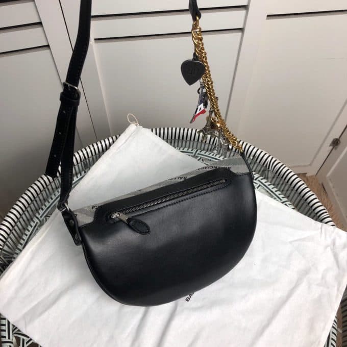 高品質 バレンシアガバッグコピー 定番人気2021新品 BALENCIAGA 男女兼用 ウエストポーチ - 画像 (4)
