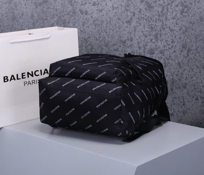 バレンシアガバッグコピー 2021新品注目度NO.1 BALENCIAGA メンズ バックパック - 画像 (5)