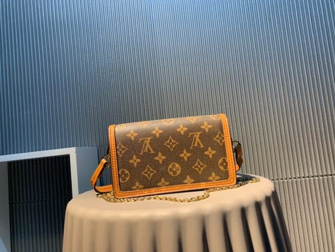 ルイヴィトンバッグコピー 2020新品注目度NO.1 Louis Vuitton レディース ショルダーバッグ - 画像 (4)