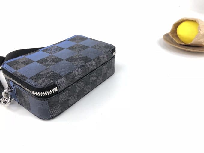 高品質ルイヴィトンバッグコピー 2021新品注目度NO.1 Louis Vuitton メンズ ショルダーバッグ - 画像 (4)