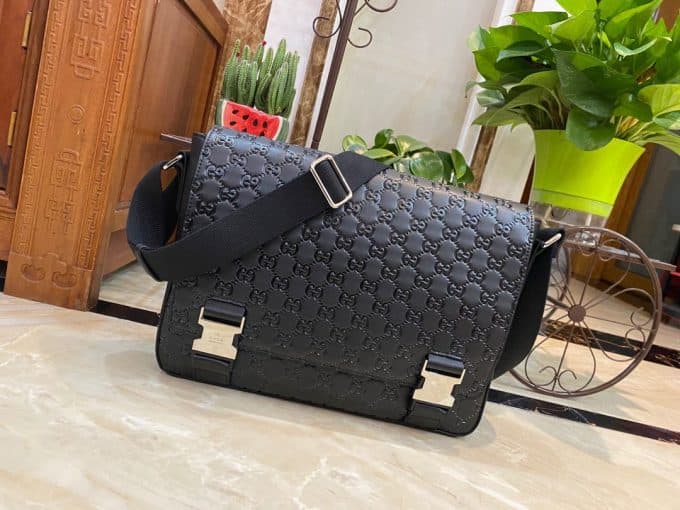 グッチバッグコピー 2021新品注目度NO.1 GUCCI メンズ ショルダーバッグ