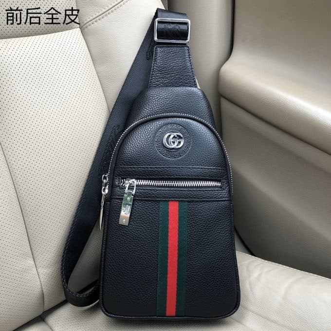 グッチバッグコピー 2021新品注目度NO.1 GUCCI メンズ ボディバッグ
