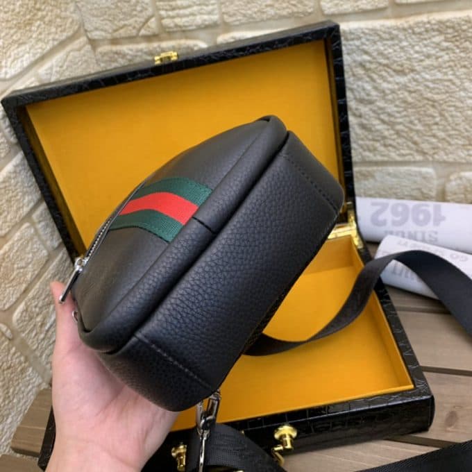 グッチバッグコピー 大人気2021新品 GUCCI メンズ ボディバッグ - 画像 (6)