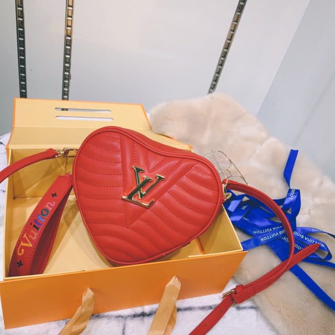 ルイヴィトンバッグコピー 2020新品注目度NO.1 Louis Vuitton レディース ショルダーバッグ