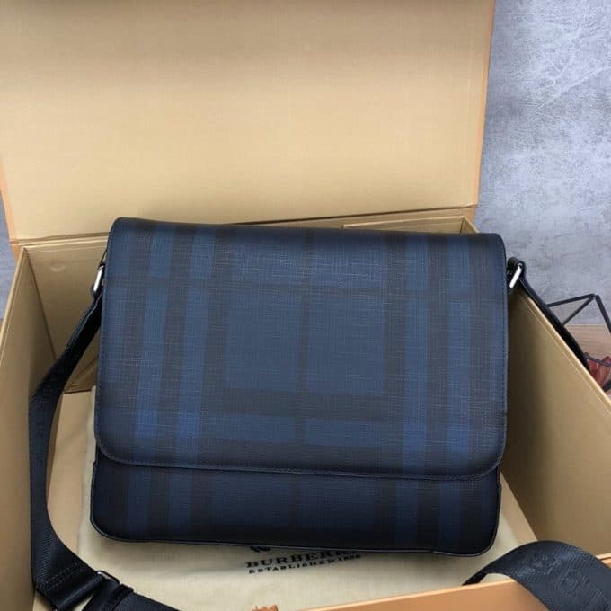 バーバリーバッグコピー 2021新品注目度NO.1 BURBERRY メンズ ショルダーバッグ