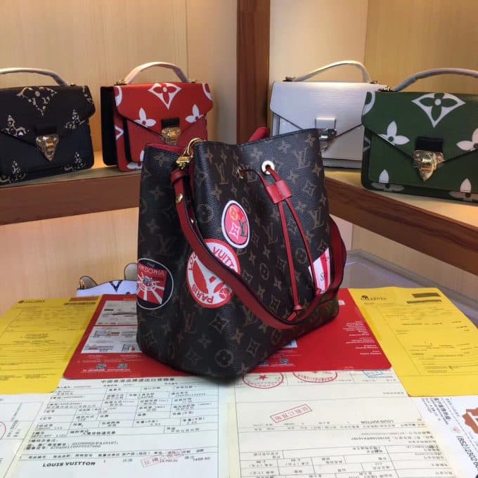 ルイヴィトンバッグコピー 定番人気2020新品 Louis Vuitton レディース バケツバッグ - 画像 (3)