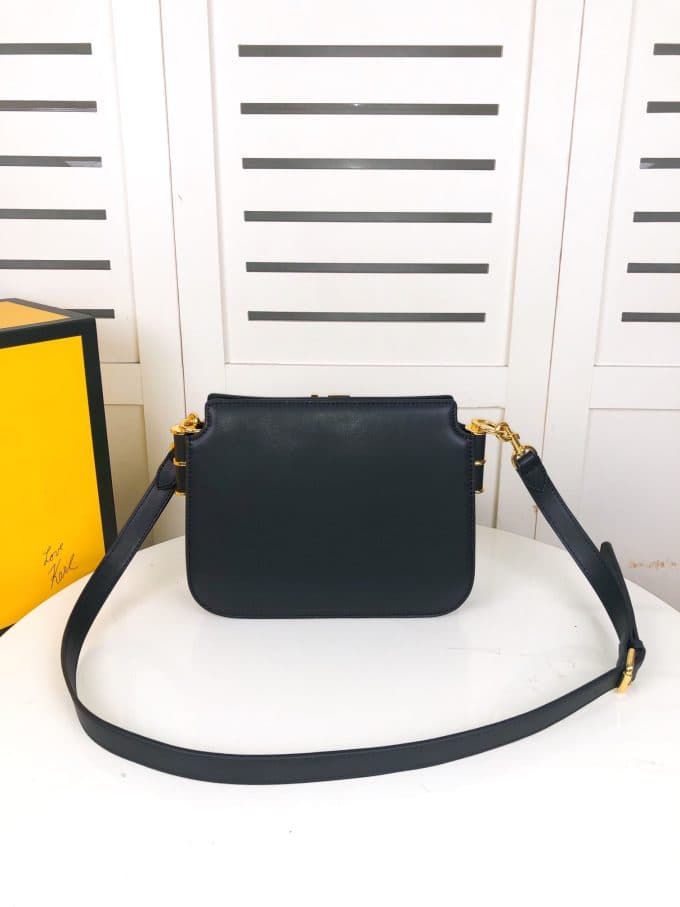 フェンディバッグコピー 定番人気2022新品 FENDI レディース ショルダーバッグ - 画像 (2)