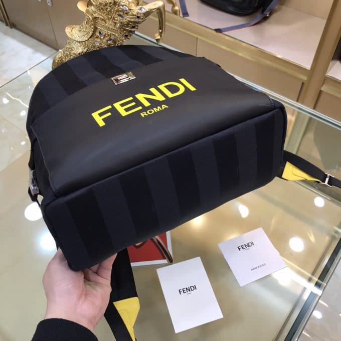 フェンディバッグコピー 2021新品注目度NO.1 FENDI 男女兼用 バックパック - 画像 (7)