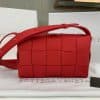 2019秋冬新作☆超売れ筋ボッテガヴェネタ(Bottega Veneta)☆レディース ショルダーバッグコピー☆特別価格にて販売!!今一番流行っている人気アイテム!! - 画像 (4)