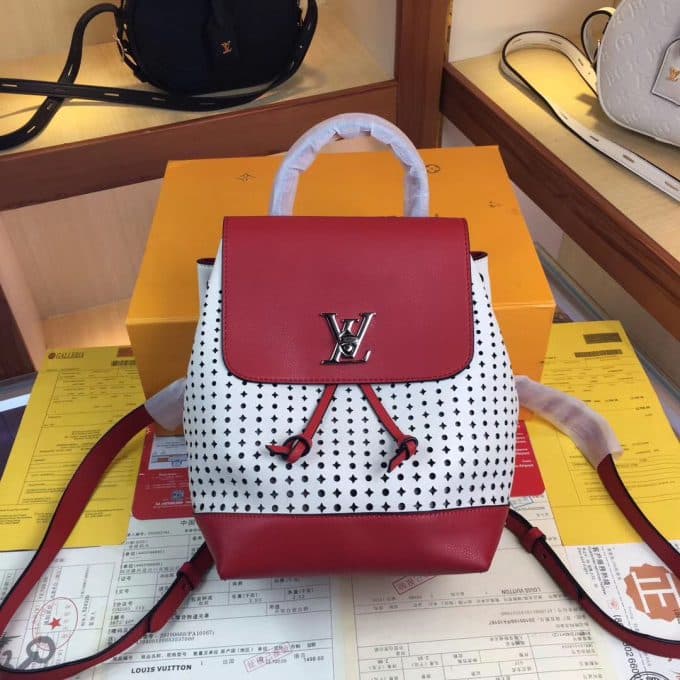 ルイヴィトンバッグコピー 定番人気2020新品 Louis Vuitton レディース バックパック