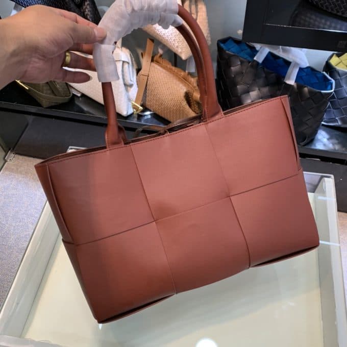 ボッテガヴェネタバッグコピー 大人気2021新品 Bottega Veneta メンズ トートバッグ - 画像 (2)