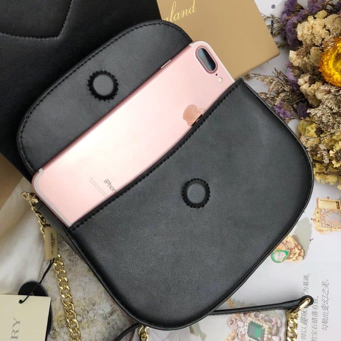 2019秋冬高品質バーバリー(BURBERRY)☆レディース ショルダーバッグコピー☆気持ちの良い触り心地♪相性抜群！ - 画像 (8)