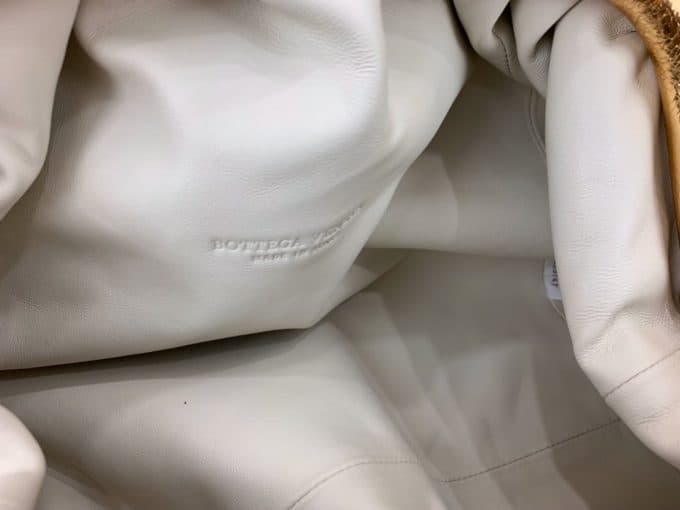 2019人気新作ボッテガヴェネタ(Bottega Veneta)☆レディースセカンドバッグコピー☆どんなアイテムとも相性がいい！絶賛発売中！！ - 画像 (9)