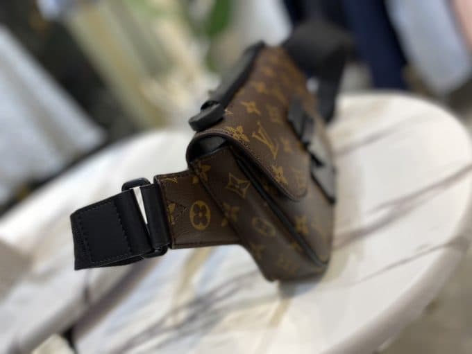 人気高級ルイヴィトンバッグコピー 定番人気2021新品 Louis Vuitton メンズ ショルダーバッグ - 画像 (4)