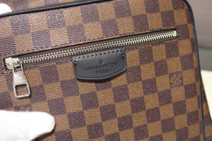 ルイヴィトンバッグコピー 2020新品注目度NO.1 Louis Vuitton 男女兼用 バックパック - 画像 (5)