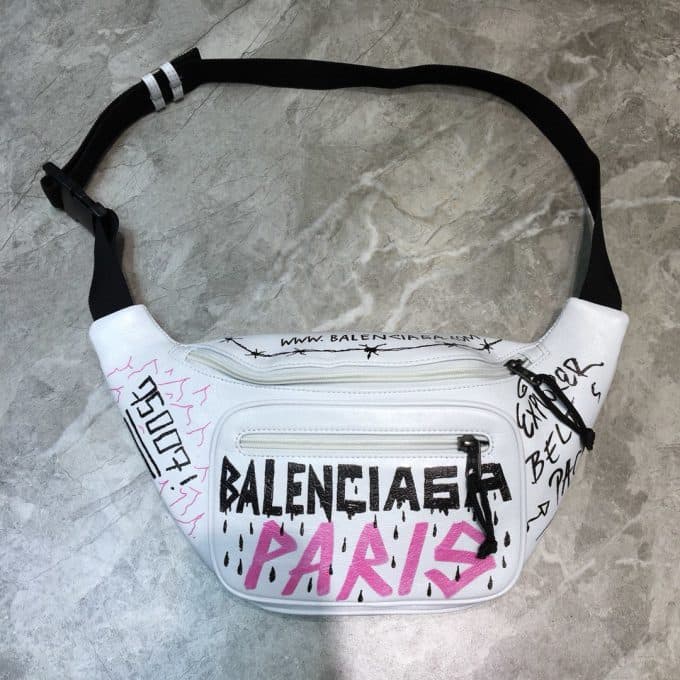 高品質 バレンシアガバッグコピー 定番人気2021新品 BALENCIAGA 男女兼用 ボディバッグ