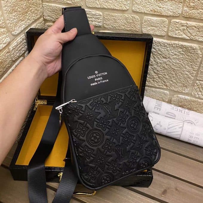 ルイヴィトンバッグコピー 大人気2021新品 Louis Vuitton 男女兼用 ボディバッグ