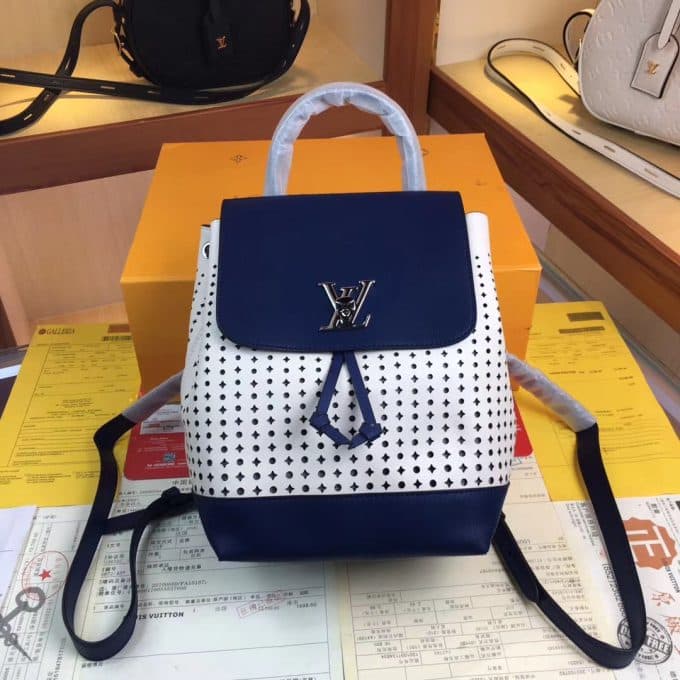 ルイヴィトンバッグコピー 定番人気2020新品 Louis Vuitton レディース バックパック