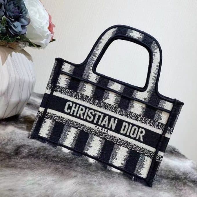 高品質 ディオールバッグコピー 定番人気2021新品 Dior メンズ トートバッグ