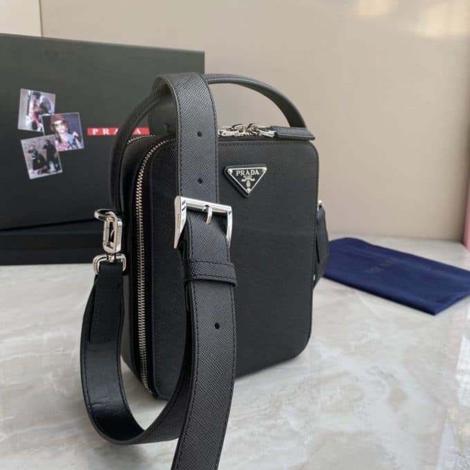 プラダバッグコピー 2021新品注目度NO.1 PRADA メンズ ショルダーバッグ - 画像 (2)