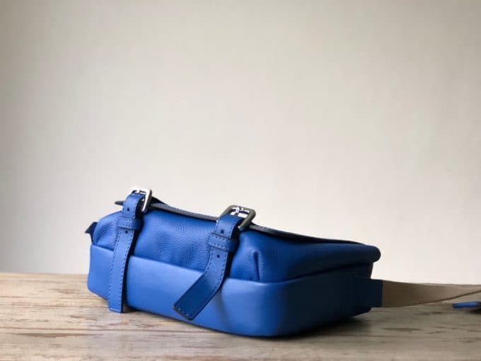 高品質 ロエベバッグコピー 定番人気2021新品 Loeweメンズ ショルダーバッグ - 画像 (4)