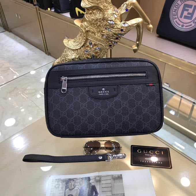 グッチバッグコピー 2021新品注目度NO.1 GUCCI メンズ セカンドバッグ